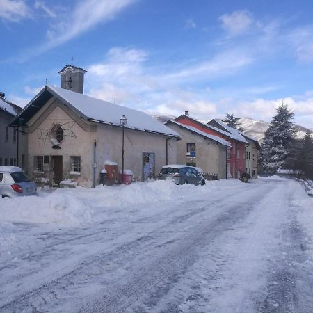 Un Coccodrillo A Frassino Bed & Breakfast Calizzano Dış mekan fotoğraf